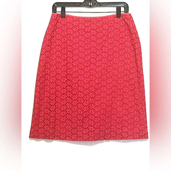 Ann Taylor Dresses & Skirts - Ann Taylor Pencil Skirt Size 8
